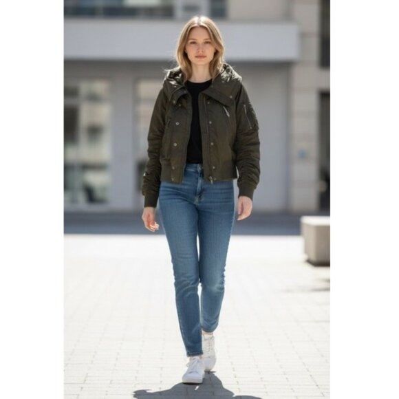 ๐ก๐ข๐ก๐ฆ๐ฌ๐ ๐ท๐ ๐น๐ฑ๐จ๐ Army Green Bomber Jacket M - Picture 2 of 16